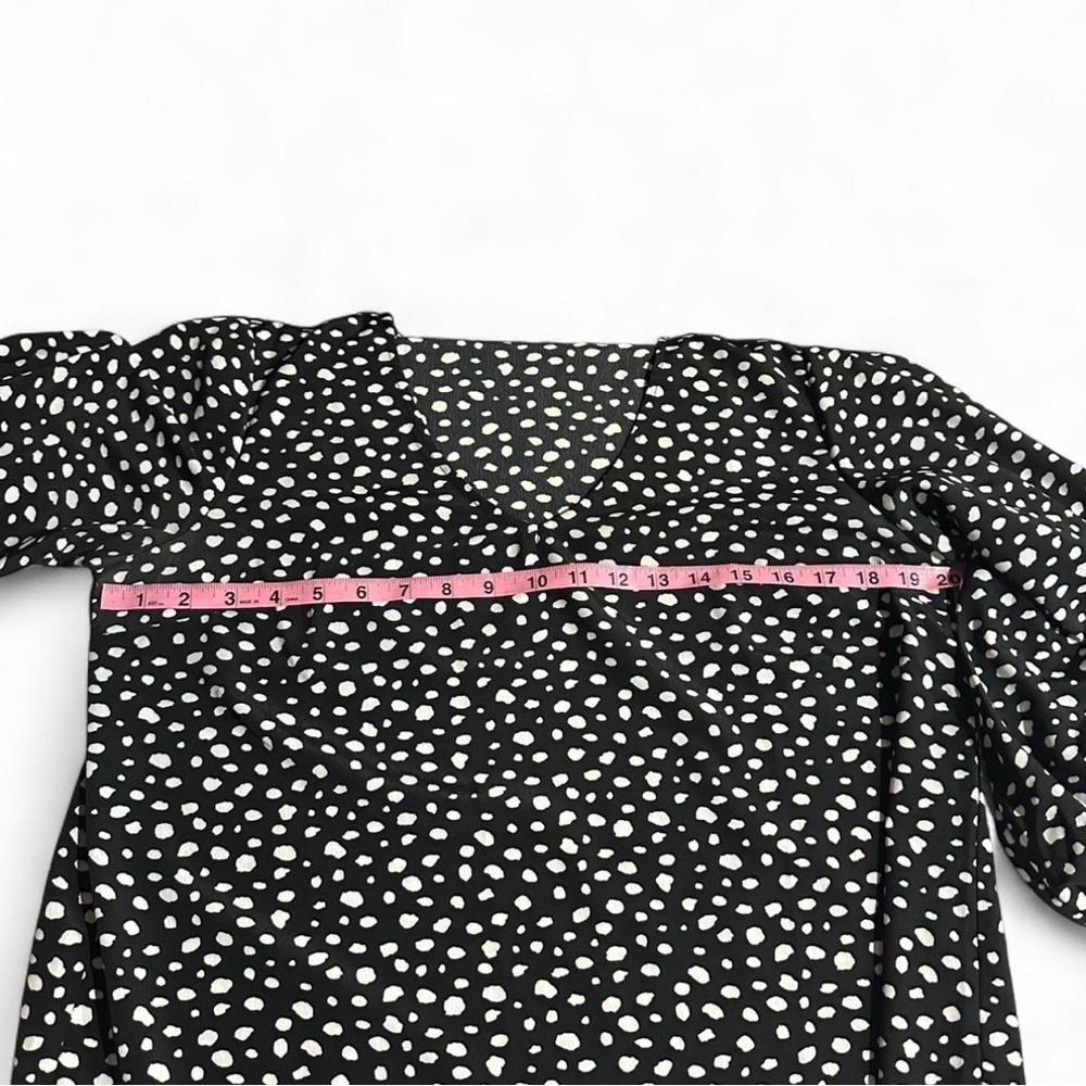 Gibson Black and White Dotted Blouse - Picture 5 of 7